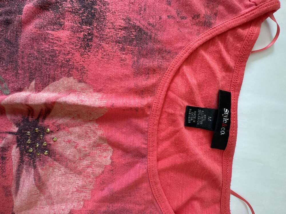 Style & Co. Wmn Coral Floral Graphic T-Shirt Believe Dream Love Embellished Deta